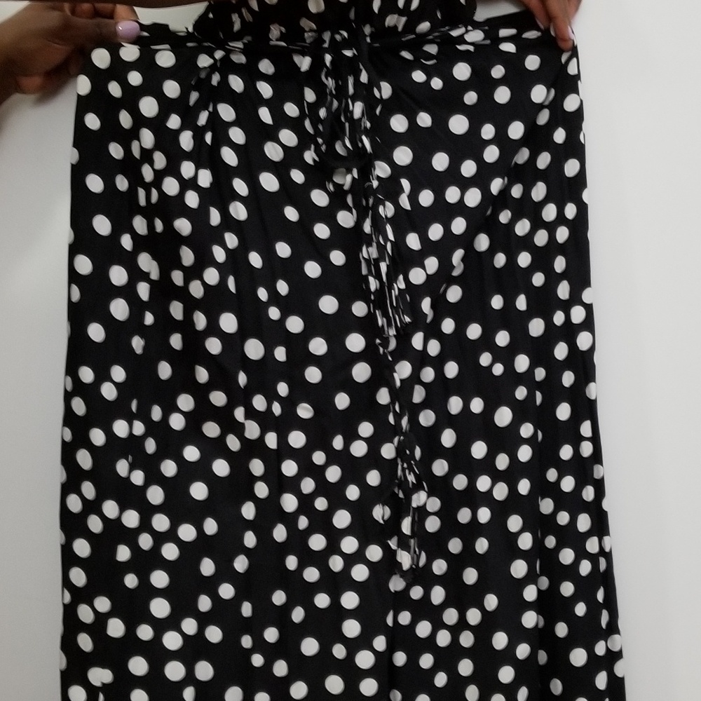 Clothes - Picture 4 of 5